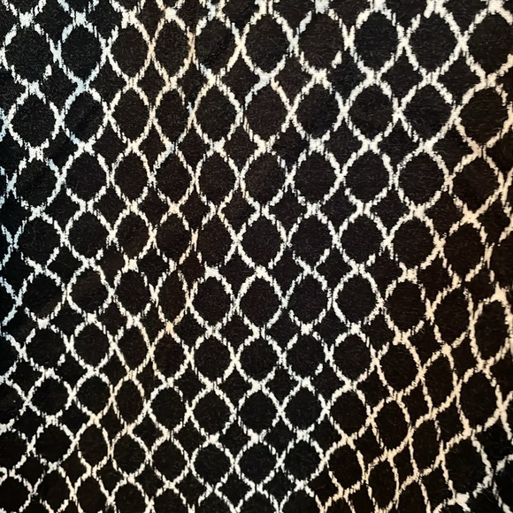 Capris - Picture 2 of 2